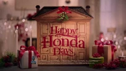 Honda: Miniature wooden house