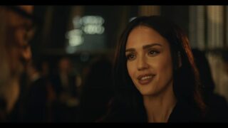 Dubai Zac Efron Jessica Alba movie film ad