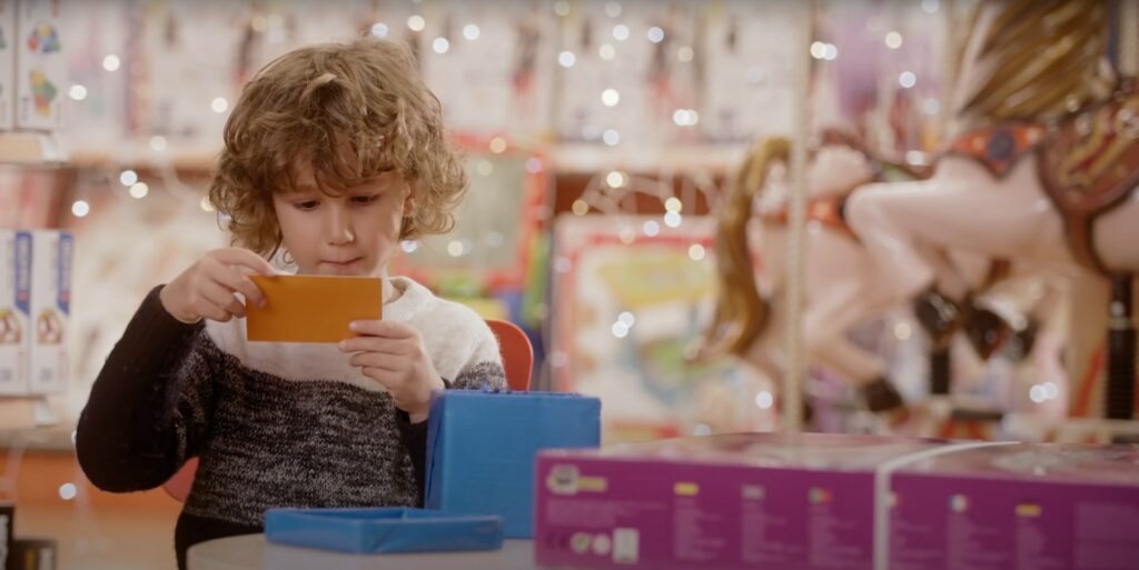 Toys R Us controversial Christmas Advert