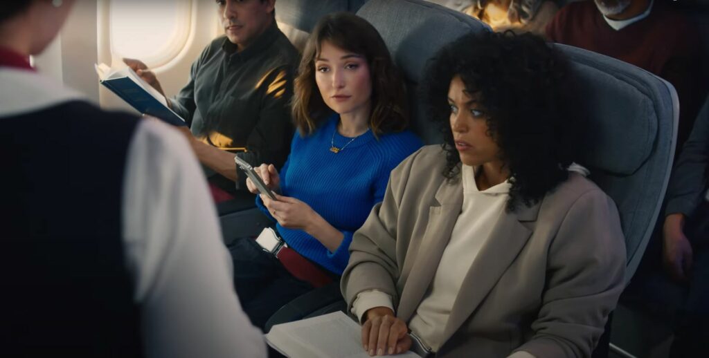 AT&T - Extra Airlines advert Holiday