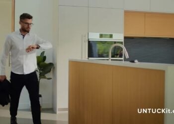 UNTUCKit Wear What Feels Right TV commercial still